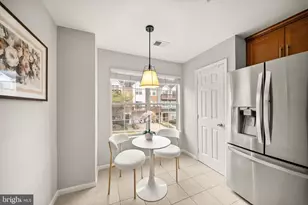 4311 Chariot Ct, Fairfax, VA 22030 - Photo 23