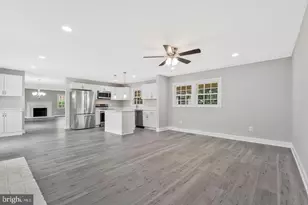 12806 Middleton Ln, Fairfax, VA 22033 - Photo 7