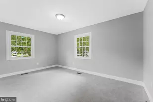 12806 Middleton Ln, Fairfax, VA 22033 - Photo 25