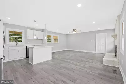12806 Middleton Lane, Fairfax, VA 22033 - Photo 5