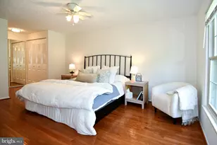13985 Cabells Mill Dr, Centreville, VA 20120 - Photo 17