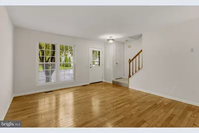 8071 Topper Court, Alexandria, VA 22315 - Photo 5