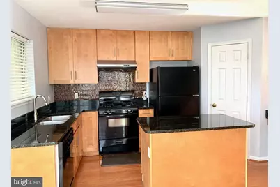 13116 Quail Creek Lane, Fairfax, VA 22033 - Photo 13