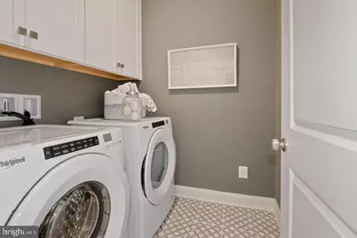1871 Oakview Crest Drive, Reston, VA 20190 - Photo 17