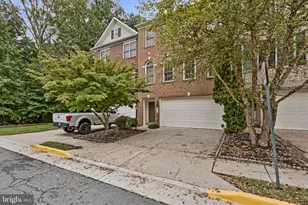 8313 Dockray Ct, Lorton, VA 22079 - Photo 11