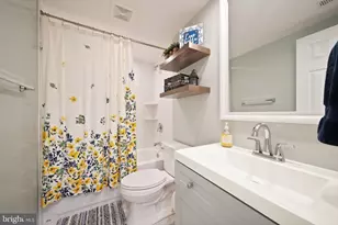 1716 Besley Rd, Vienna, VA 22182 - Photo 39