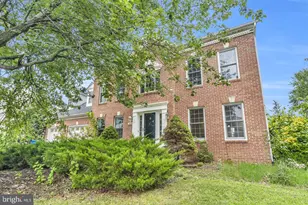 2608 Chriswell Pl, Herndon, VA 20171 - Photo 1