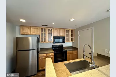 4311 Pembrook Village Drive #9, Alexandria, VA 22309 - Photo 3