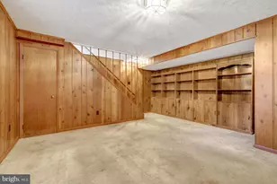 821 Grant St, Herndon, VA 20170 - Photo 31
