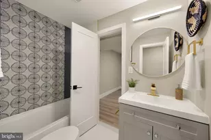 2308 Creek Dr, Alexandria, VA 22308 - Photo 37