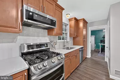 7208 Reservation Drive, Springfield, VA 22153 - Photo 9