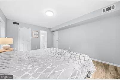 9715 Kings Crown Court #201, Fairfax, VA 22031 - Photo 17