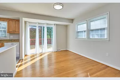 2807 Schafflind Court, Vienna, VA 22180 - Photo 7