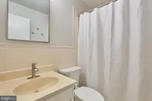 2807 Schafflind Ct, Vienna, VA 22180 - Photo 13