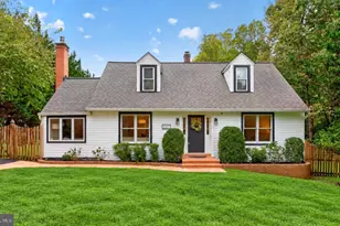 1007 Evonshire Ln, Great Falls, VA 22066 - Photo 1