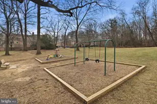 3171 Stonehurst Dr, Fairfax, VA 22031 - Photo 41