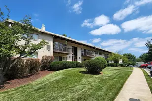 4965 Americana Dr, Annandale, VA 22003 - Photo 3