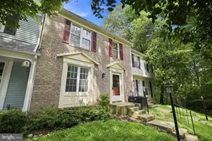 6176 Martins Landing Ct, Burke, VA 22015 - Photo 3