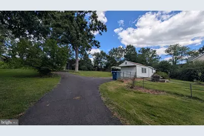 7104 Judith Avenue, Alexandria, VA 22315 - Photo 25