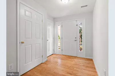 13653 Saint Johns Wood Place, Herndon, VA 20171 - Photo 3