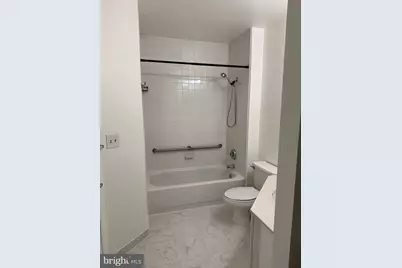 2204 Westcourt Lane #418, Herndon, VA 20170 - Photo 5