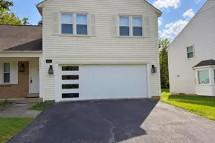 8201 Bell Ln, Vienna, VA 22182 - Photo 15