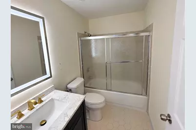 8201 Bell Lane, Vienna, VA 22182 - Photo 11