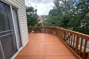13135 Park Crescent Cir, Herndon, VA 20171 - Photo 9