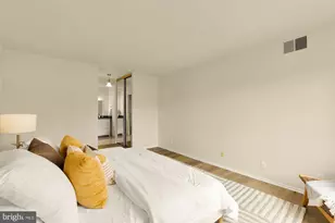 8360 Greensboro Dr, McLean, VA 22102 - Photo 27