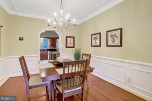 5978 Wescott Hills Way, Alexandria, VA 22315 - Photo 9