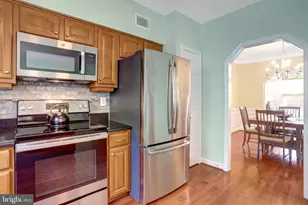 5978 Wescott Hills Way, Alexandria, VA 22315 - Photo 15