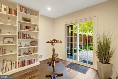 5978 Wescott Hills Way, Alexandria, VA 22315 - Photo 57