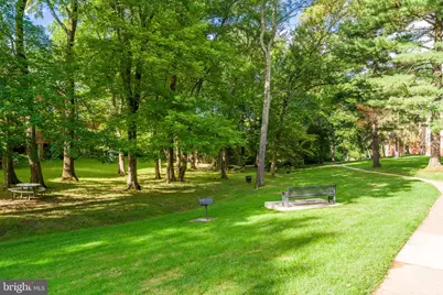 7621 Tremayne Place #308, McLean, VA 22102 - Photo 3