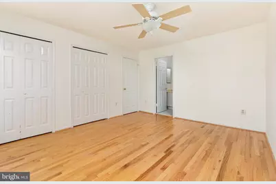 2850 Kelly Square, Vienna, VA 22181 - Photo 17