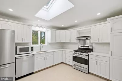 1036 Carper Street, McLean, VA 22101 - Photo 13