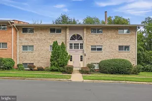 2839 Kalmia Lee Ct, Falls Church, VA 22042 - Photo 19