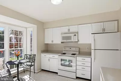 6552 Bermuda Green Court, Alexandria, VA 22312 - Photo 3