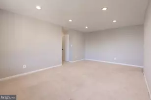 6435 Richmond Hwy, Alexandria, VA 22306 - Photo 7