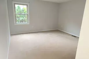 7421 Silver Pine Dr, Springfield, VA 22153 - Photo 17