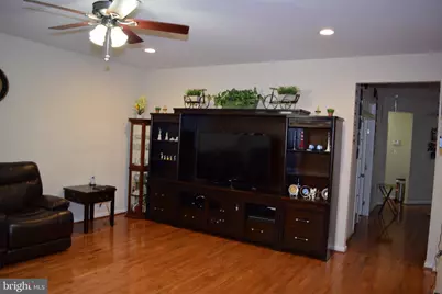 3791 Louise Avenue, Chantilly, VA 20151 - Photo 9
