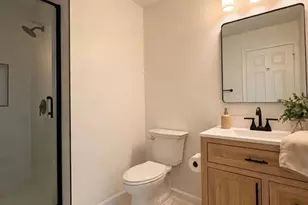 12009 Taliesin Pl, Reston, VA 20190 - Photo 9