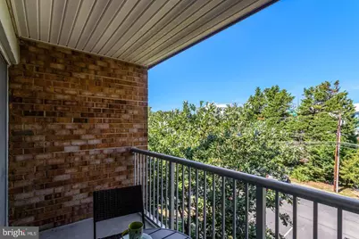 2909 Charing Cross Road #13, Falls Church, VA 22042 - Photo 27