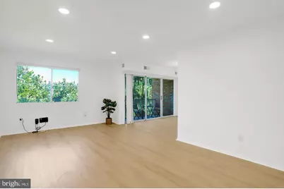 2909 Charing Cross Road #13, Falls Church, VA 22042 - Photo 3