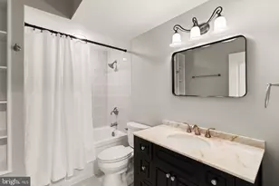 3203 Wheatland Farms Dr, Oakton, VA 22124 - Photo 31