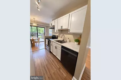 [Address not provided], Alexandria, VA 22306 - Photo 23
