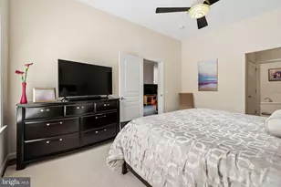 7860 Rolling Woods Ct, Springfield, VA 22152 - Photo 13
