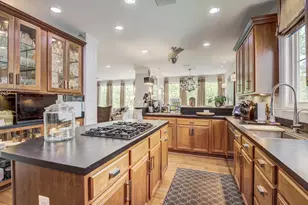 5672 Tower Hill Cir, Alexandria, VA 22315 - Photo 25