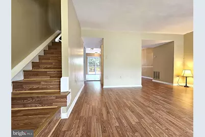 4718 Gainsborough Drive, Fairfax, VA 22032 - Photo 7