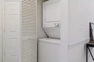 8181 Carnegie Hall Ct, Vienna, VA 22180 - Photo 21