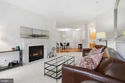 8181 Carnegie Hall Court #203, Vienna, VA 22180 - Photo 11